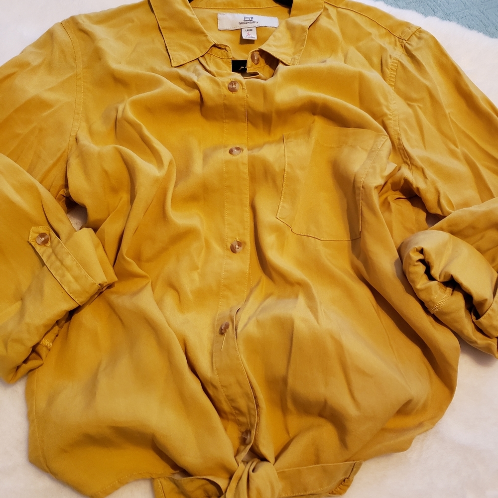 Thread & Supply tie front button up monarch gold L